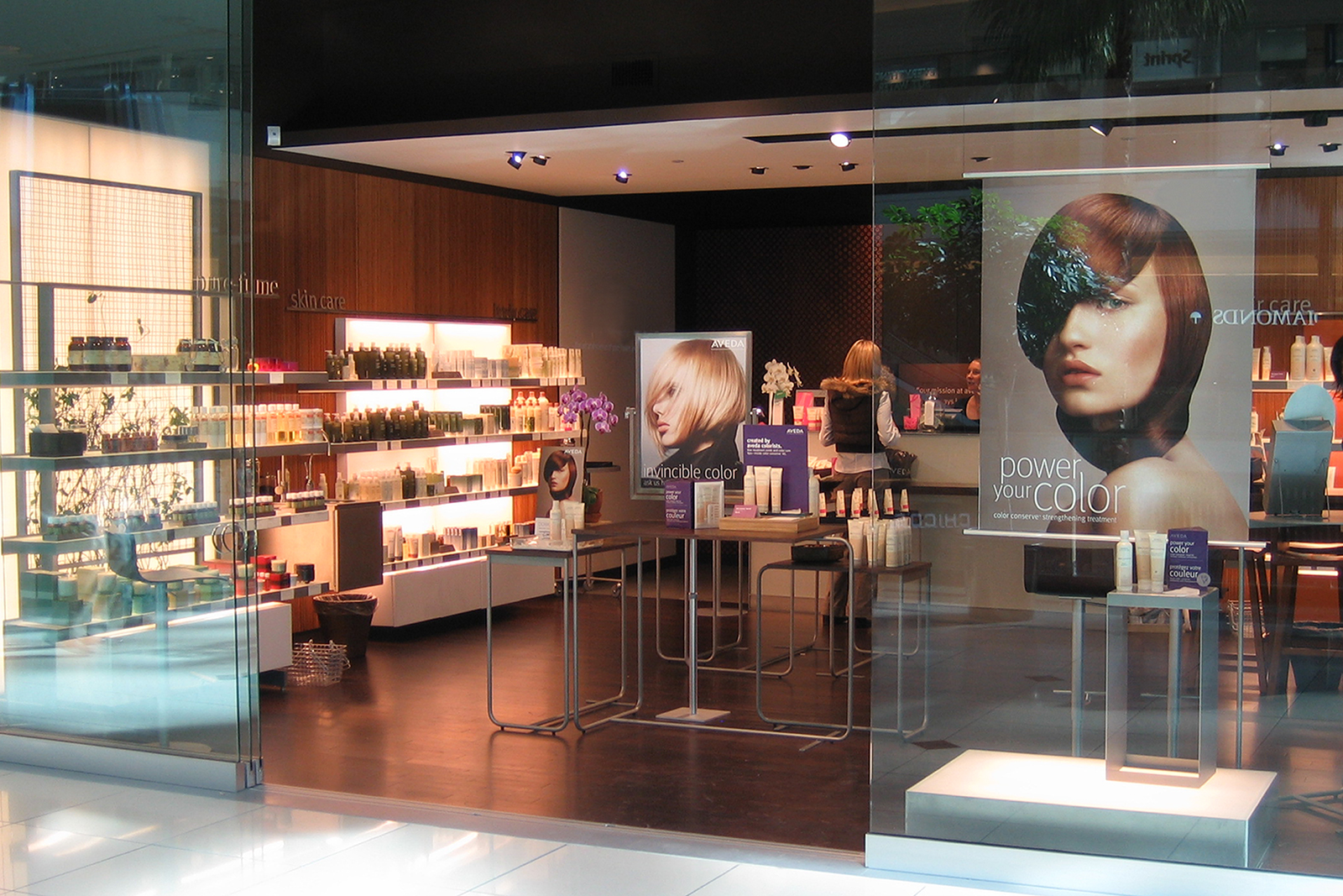 2-Luxury Haircare-Storefront